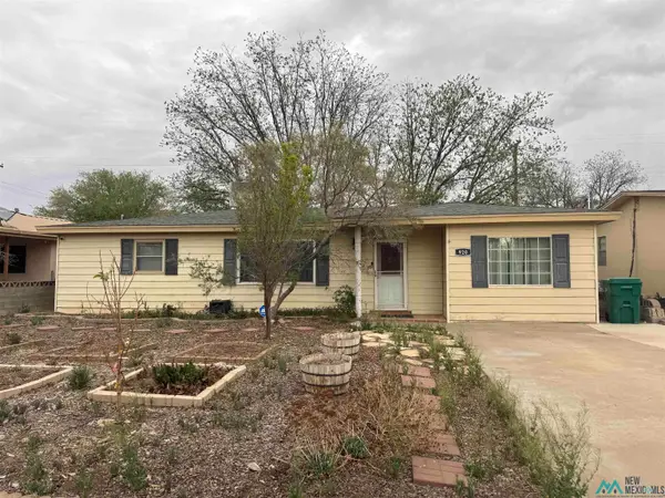 920 Valverde Street, Carlsbad, NM 88220