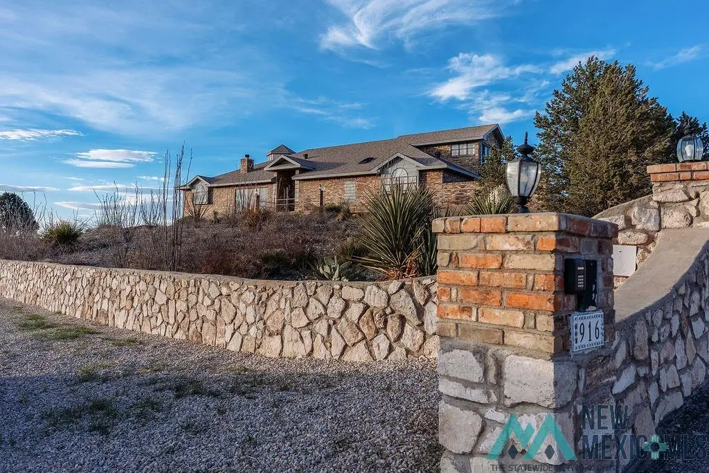 916 Fountain Drive, Carlsbad, NM 88220 - #1