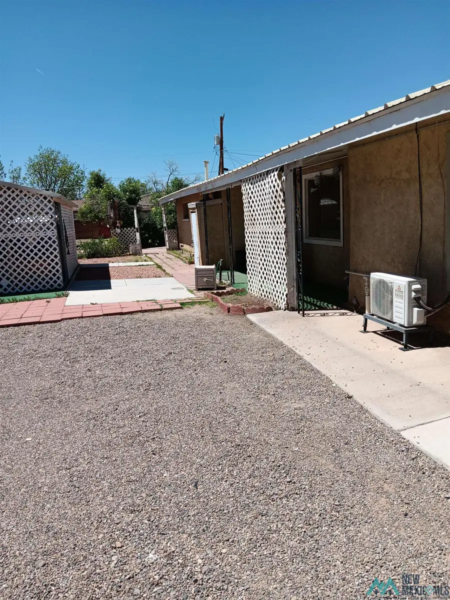 1406 Gold St Street, Deming, NM 88030 - #2