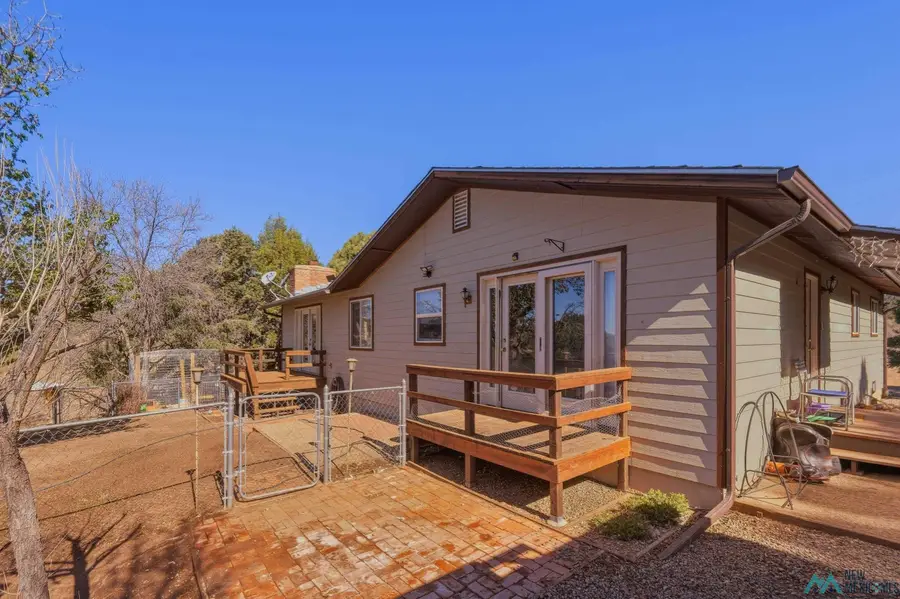 20 N Oakwood Lane, Raton, NM 87740 - #2