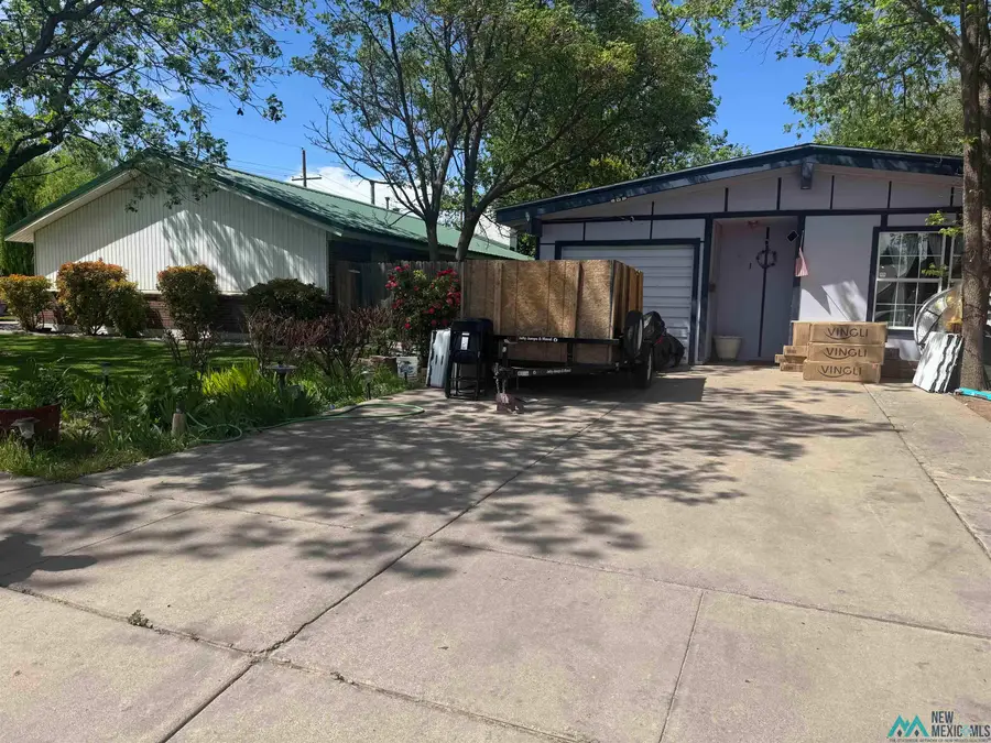 703 Deborah Dr, Roswell, NM 88201 - #2