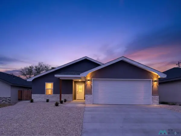 1208 N Richardson Avenue, Roswell, NM 88201