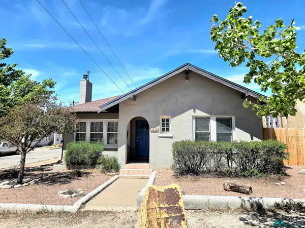 301 E Green Avenue, Gallup, NM 87301