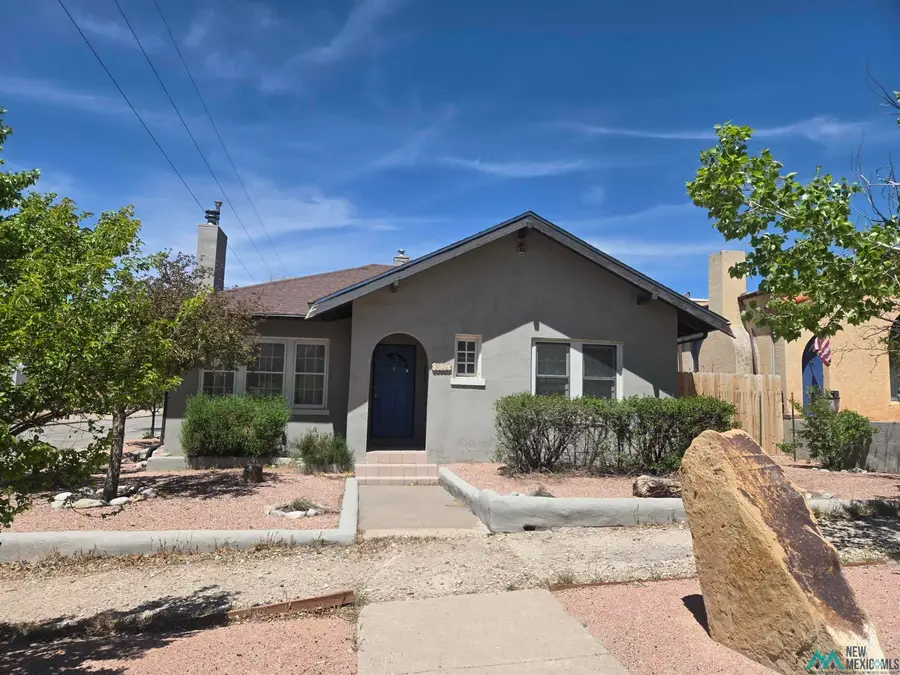 301 E Green Avenue, Gallup, NM 87301 - #2