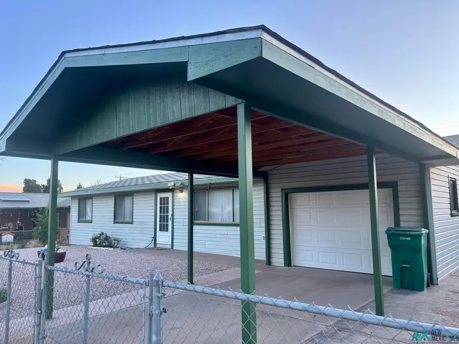 1017 Elm Street, Grants, NM 87020 - #2