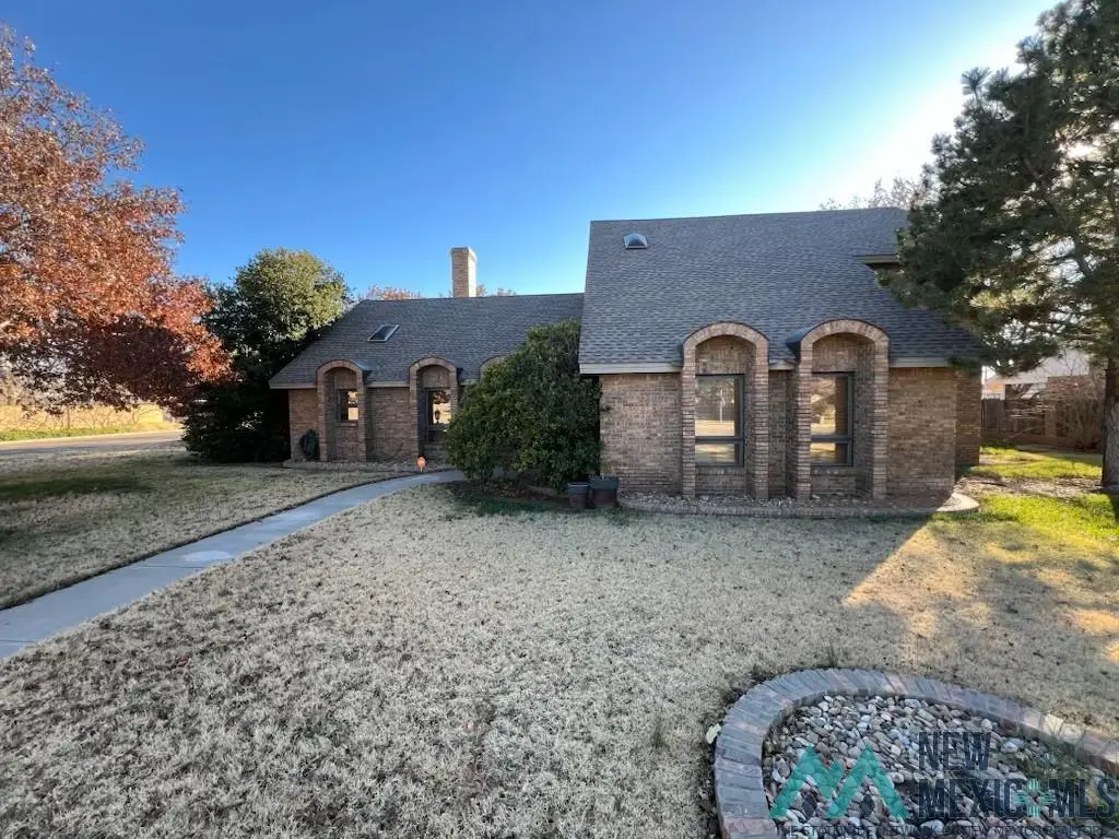 320 E 17th Lane, Portales, NM 88130 - #1