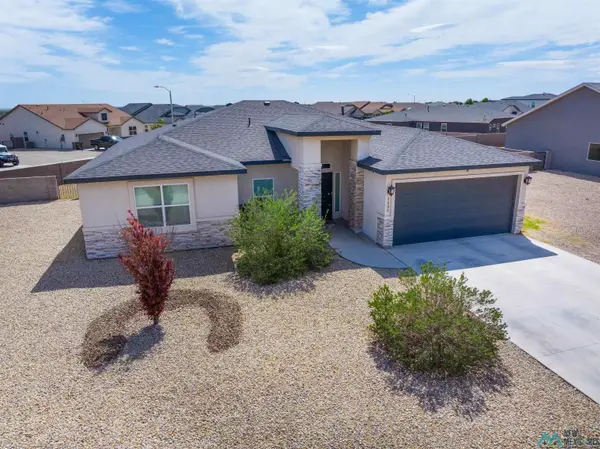 3802 Saguaro Drive, Carlsbad, NM 88220