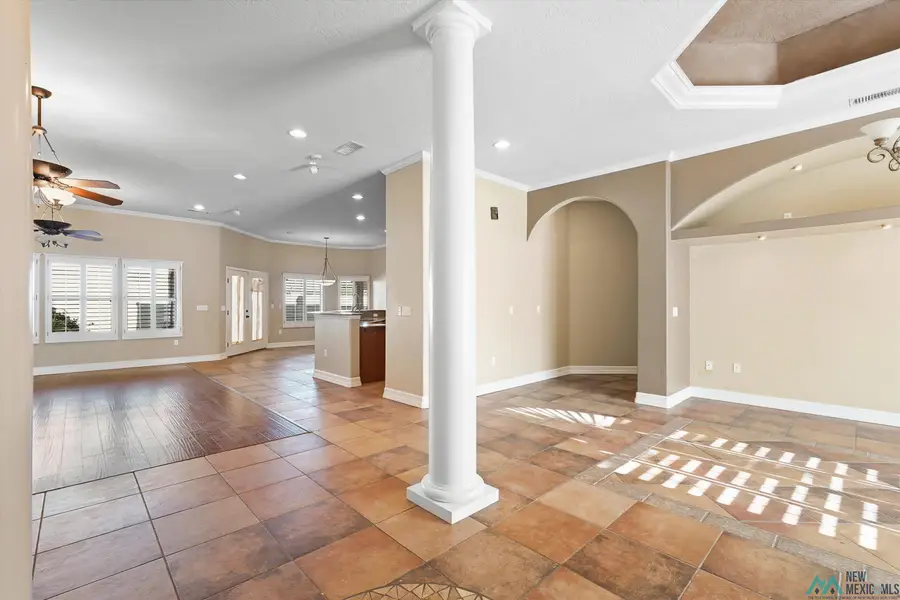 1530 La Vina Circle, Carlsbad, NM 88220 - #3
