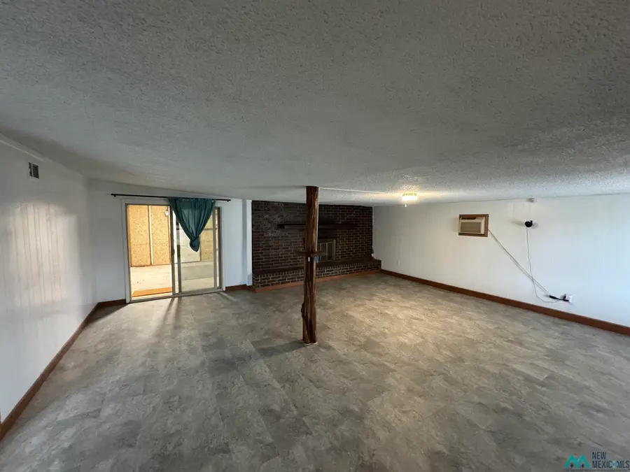 2221 N Mora Drive, Hobbs, NM 88240 - #2