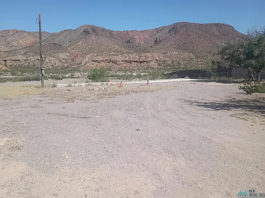 911 Caballo Street, Truth Or Consequences, NM 87901 - #2