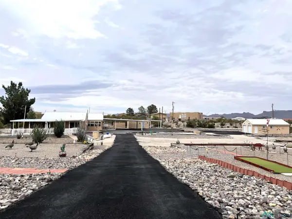 53 Underwood Boulevard, Elephant Butte, NM 87935