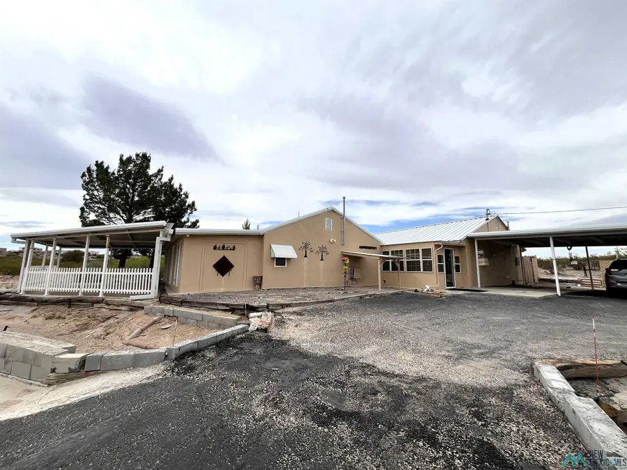 53 Underwood Boulevard, Elephant Butte, NM 87935 - #2