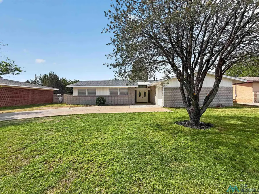 608 E Mescalero Road, Roswell, NM 88201 - #2