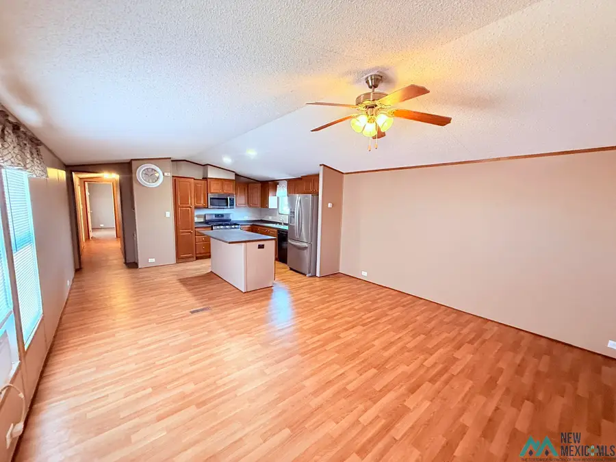105 Hillcrest St, Truth Or Consequences, NM 87901 - #2