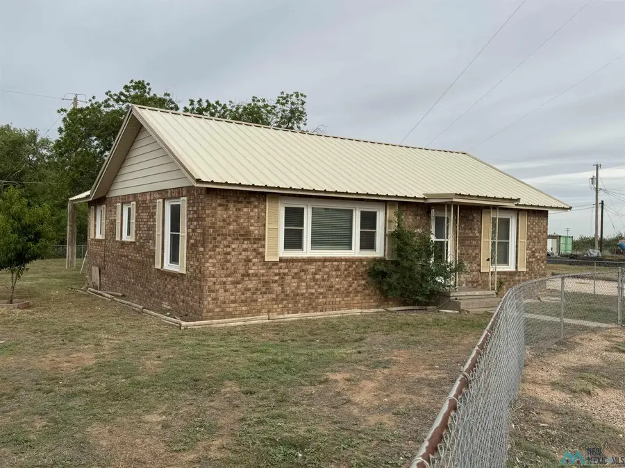 703 Ruth Circle, Eunice, NM 88231 - #3
