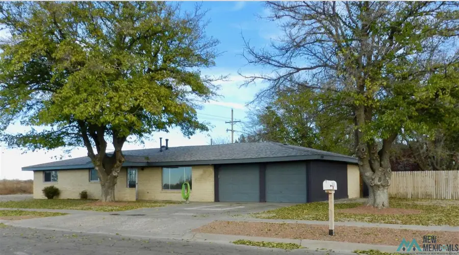 2809 W 8th Street, Roswell, NM 88201 - #2
