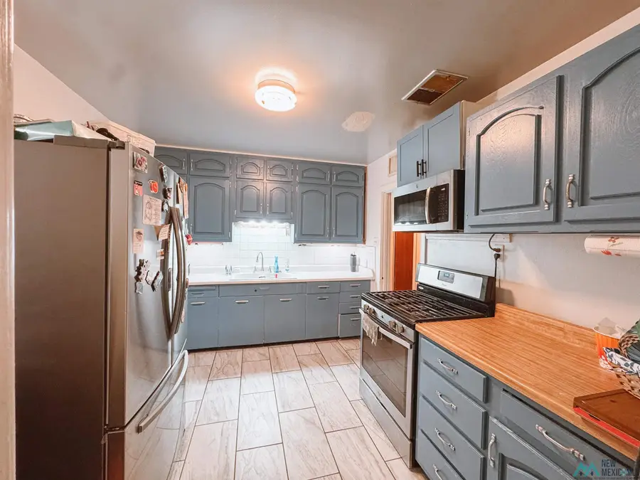 27 General Camp F Street, Jal, NM 88252 - #3