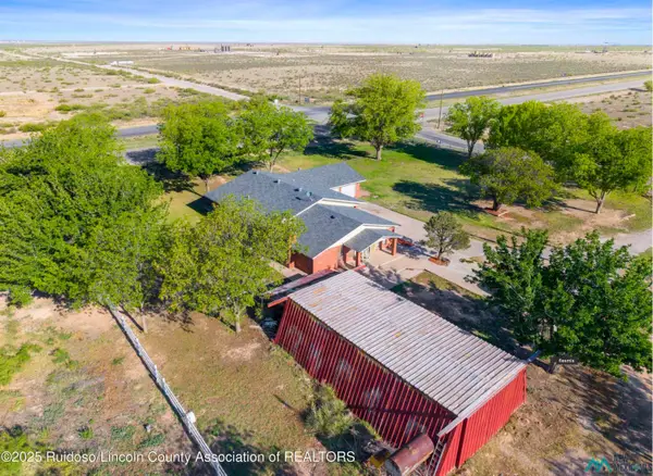 1 E Kincaid, Artesia, NM 88210