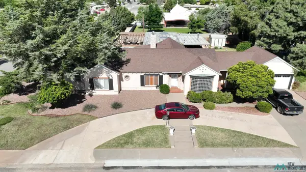 812 S Clowe Avenue, Artesia, NM 88210