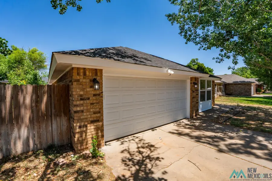 2140 Northglen Drive, Clovis, NM 88101 - #2