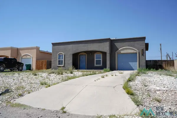 1006 North Avenue, Carlsbad, NM 88220