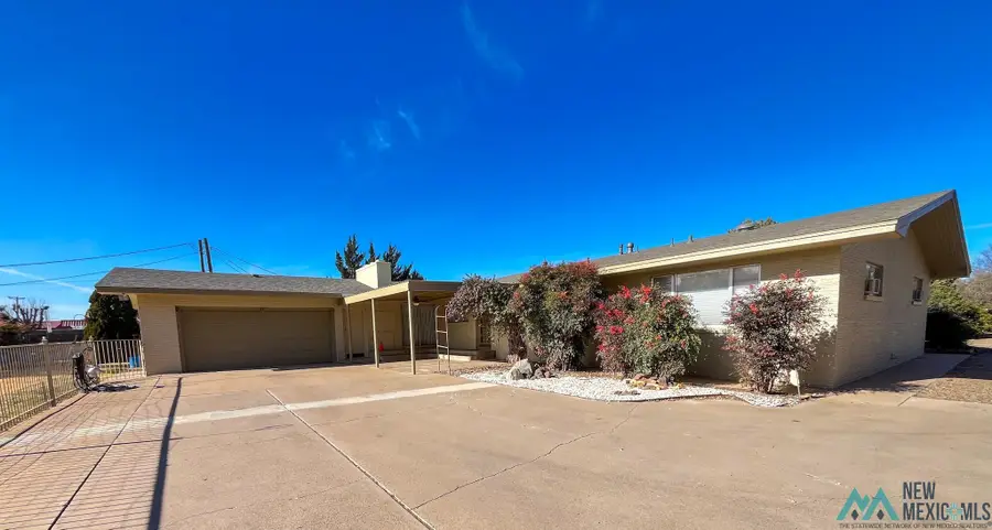1805 E 21st Street, Clovis, NM 88101 - #2