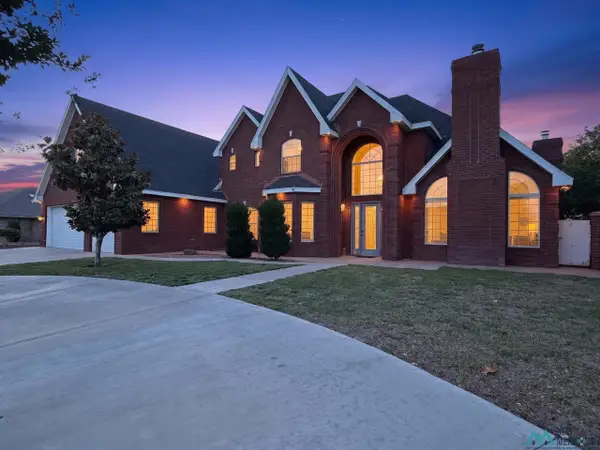 13 Granite Circle, Roswell, NM 88201