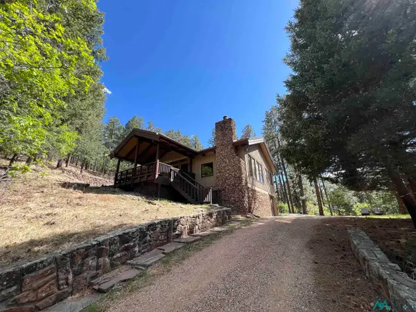 21 Alta Vista, Rociada, NM 87742