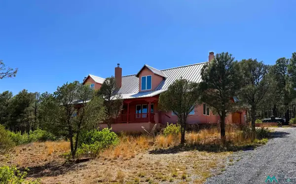 6 Sarah Lane, Las Vegas, NM 87701