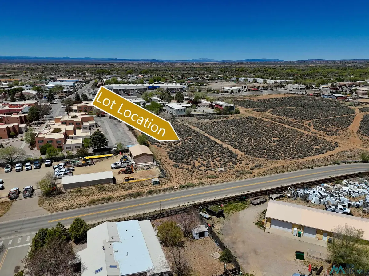 1108 Gusdorf, Taos, NM 87571 - #1
