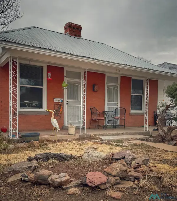 910 Third Street, Las Vegas, NM 87701