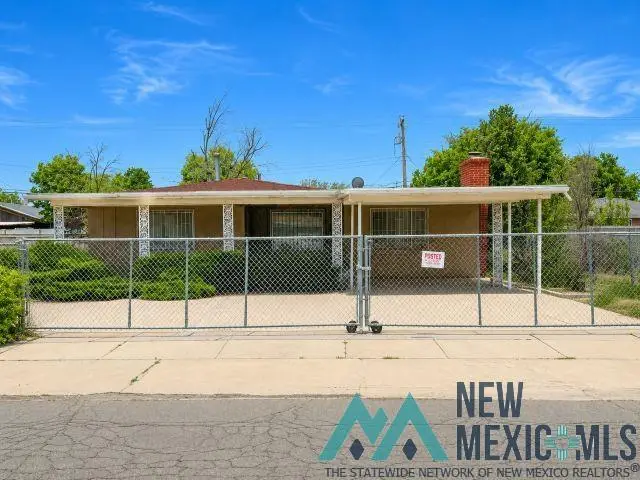 208 E Frazier Street, Roswell, NM 88203 - #2