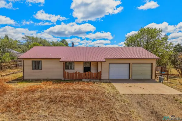 1211 Calle De La Luna Street, Raton, NM 87740