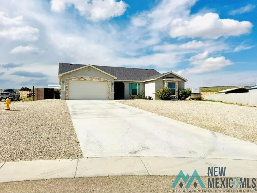 832 Calamity Jane Drive, Carlsbad, NM 88220 - #3