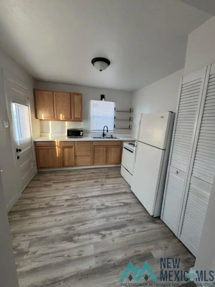 602 N Third Street, Carlsbad, NM 88220 - #2