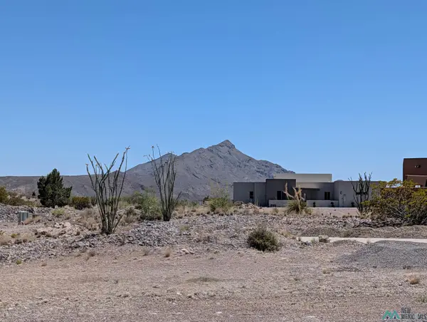 225 Mesa Grande Road, Elephant Butte, NM 87935
