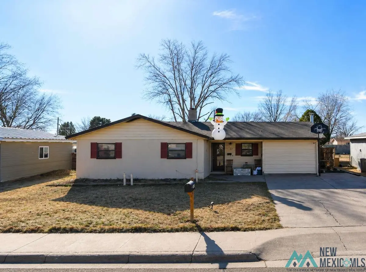 1509 W Ray Ave, Artesia, NM 88210 - #1