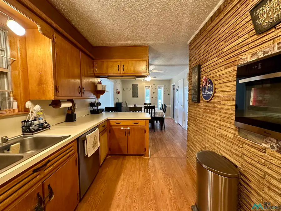 1389 Chapman St, Clovis, NM 88101 - #2