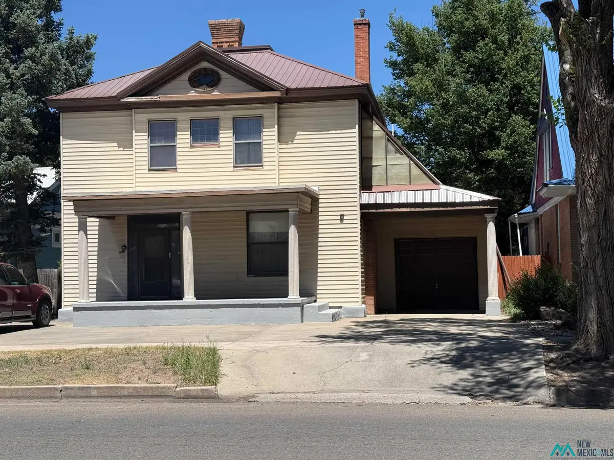 924 Seventh St, Las Vegas, NM 87701 - #1