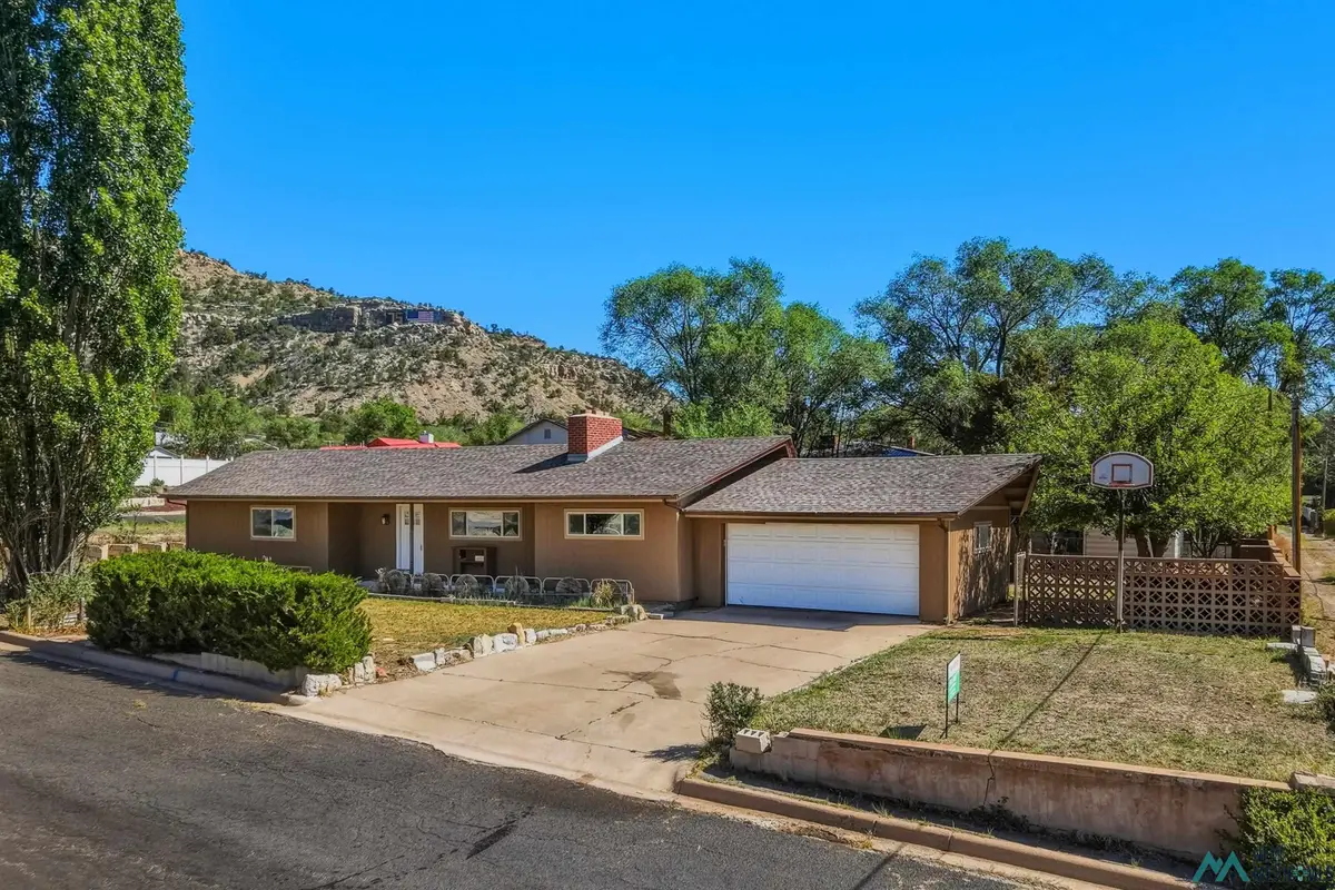 544 13th Avenue, Raton, NM 87740 - #1