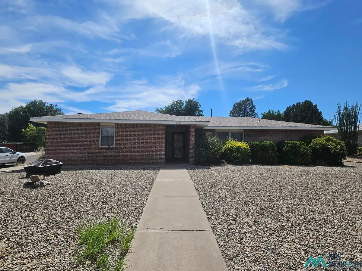 600 Canoncito Dr, Roswell, NM 88201 - #1