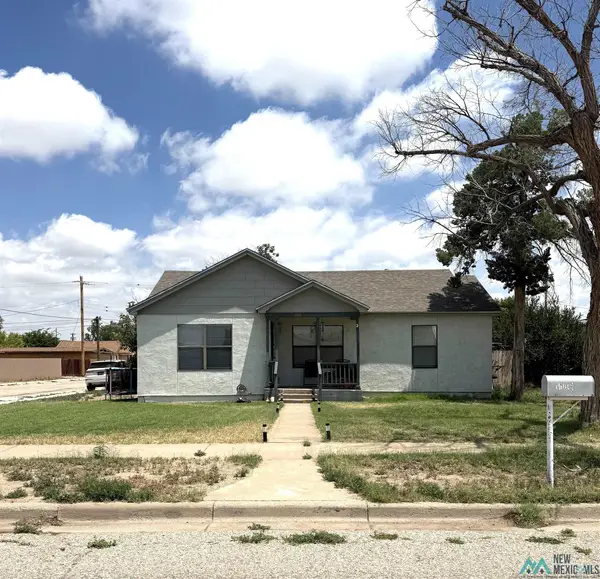 1116 W Merchant Avenue, Artesia, NM 88210