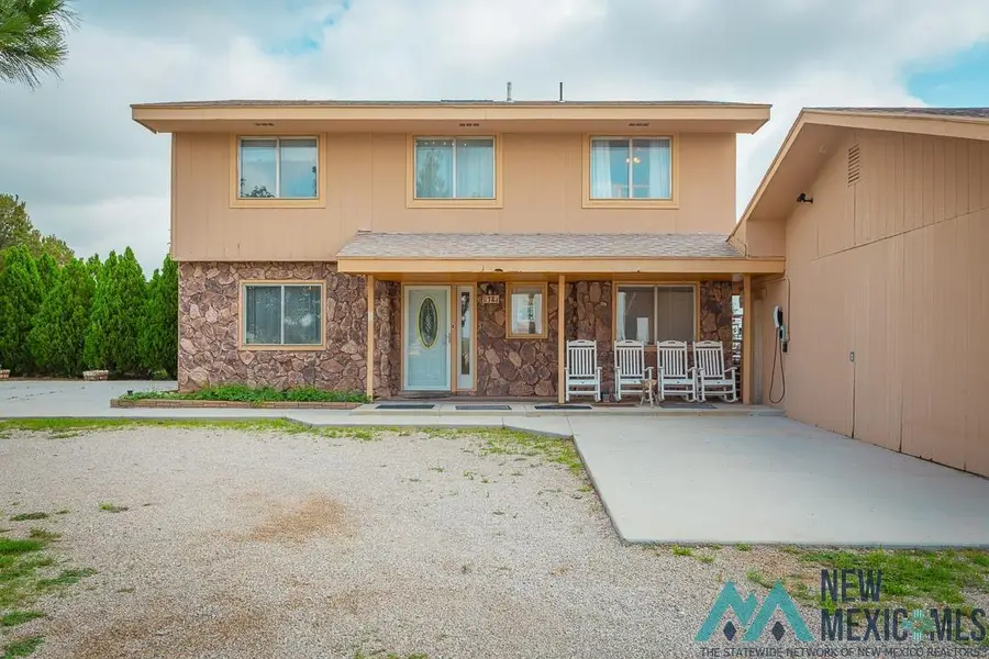 14 Nichol Street, Carlsbad, NM 88220 - #2