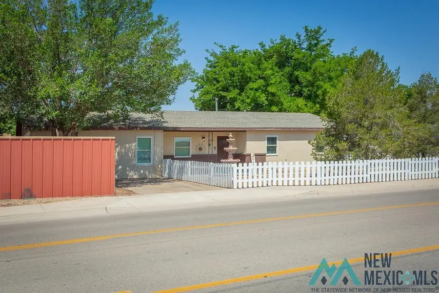 1301 W Briscoe Ave, Artesia, NM 88210-2213 - #2