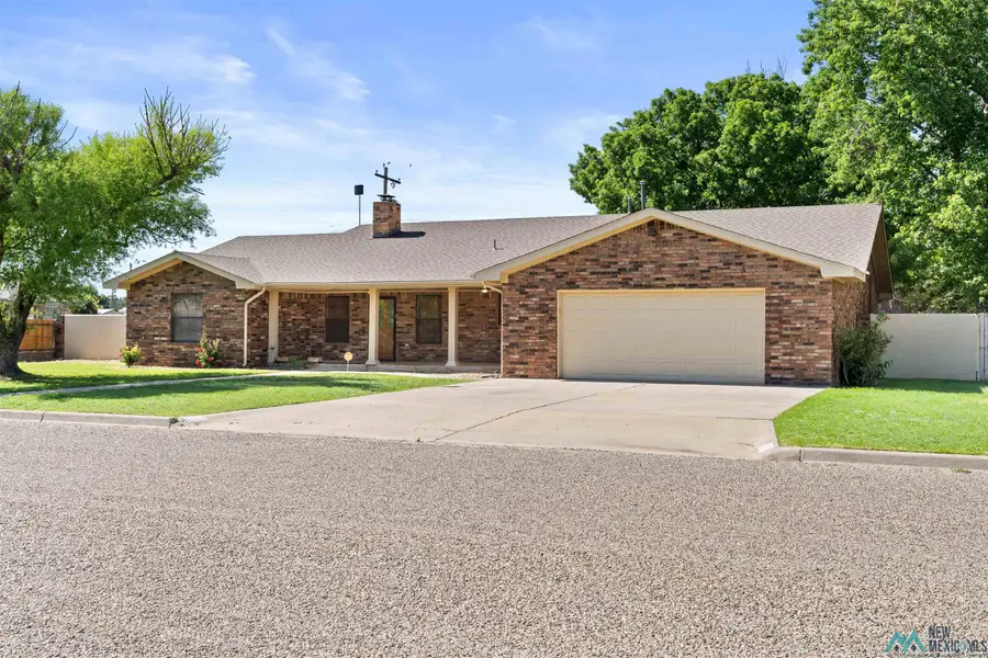 512 E 17th Street, Portales, NM 88130 - #2