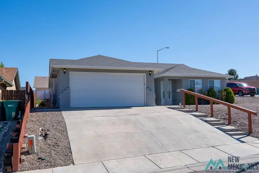 3701 Buckingham Street, Farmington, NM 87402 - #2