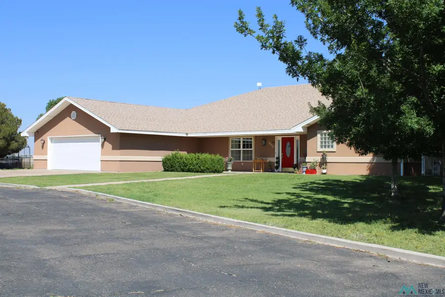 3237 Sundance, Roswell, NM 88201 - #3