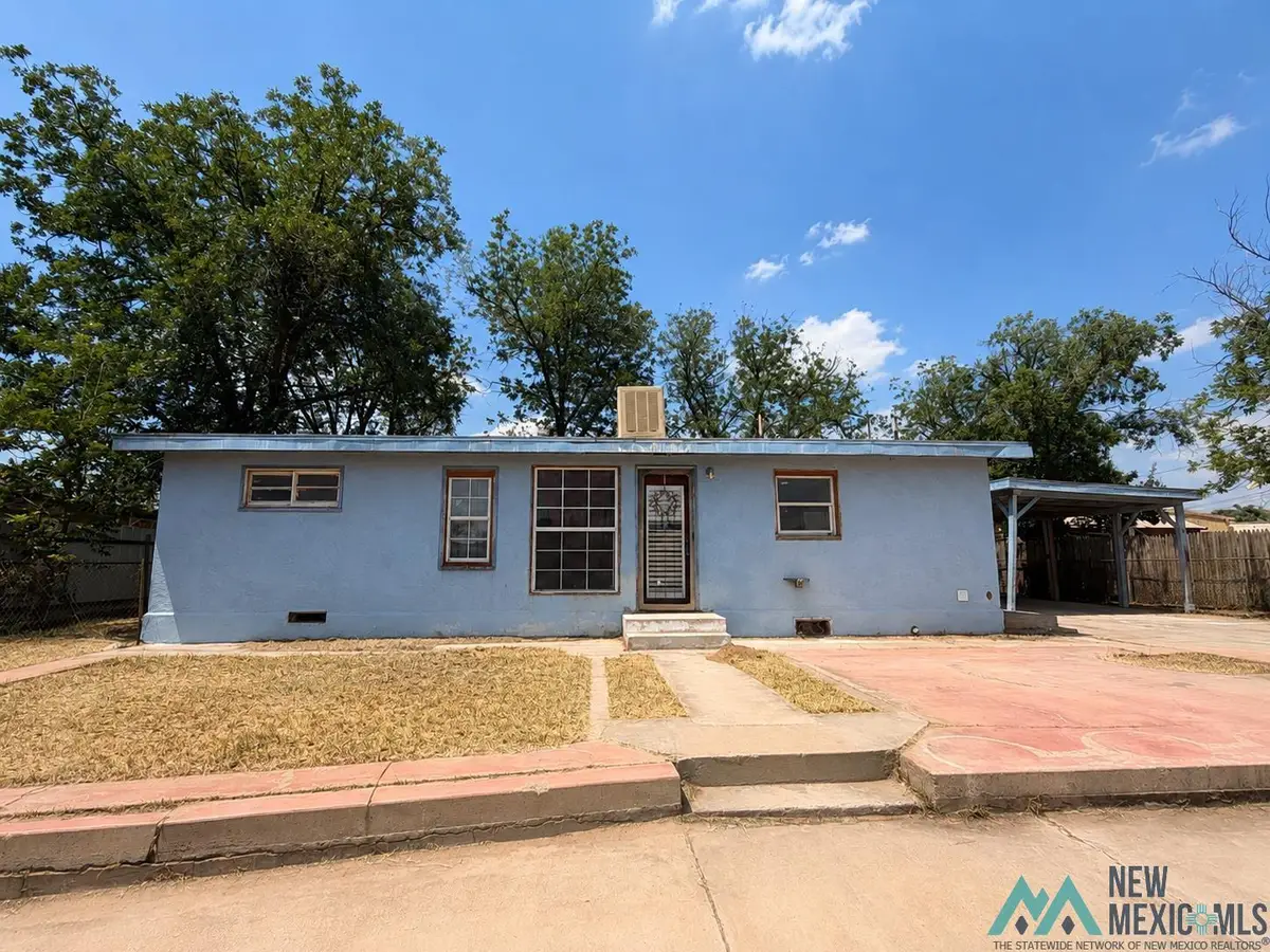 406 W Park Street, Hobbs, NM 88240 - #1
