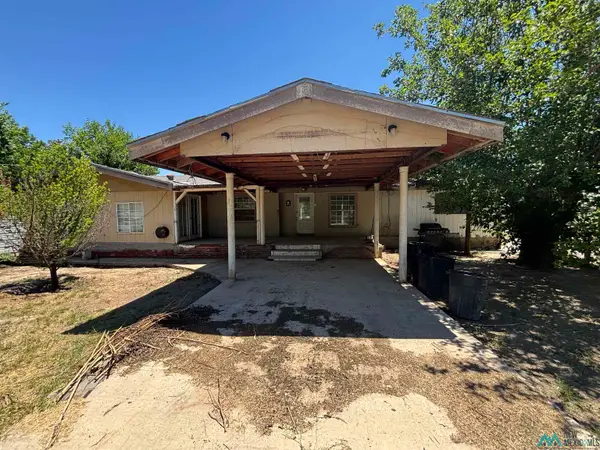 174 Crow Road, Dexter, NM 88230