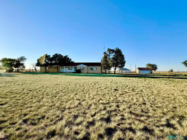 570 Curry Road 10 Road, Clovis, NM 88101